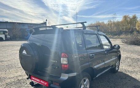 Chevrolet Niva I рестайлинг, 2006 год, 520 000 рублей, 4 фотография