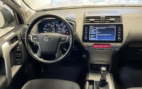 Toyota Land Cruiser Prado 150 рестайлинг 2, 2021 год, 6 500 000 рублей, 9 фотография