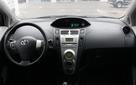 Toyota Yaris III рестайлинг, 2008 год, 665 000 рублей, 7 фотография