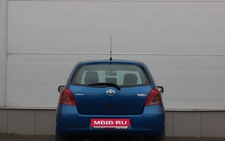 Toyota Yaris III рестайлинг, 2008 год, 665 000 рублей, 4 фотография