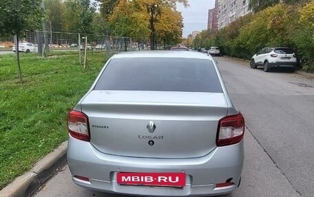 Renault Logan II, 2016 год, 890 000 рублей, 2 фотография