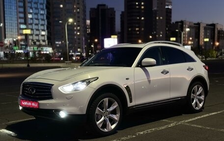 Infiniti FX II, 2012 год, 2 569 000 рублей, 1 фотография