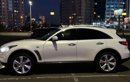 Infiniti FX II, 2012 год, 2 569 000 рублей, 22 фотография