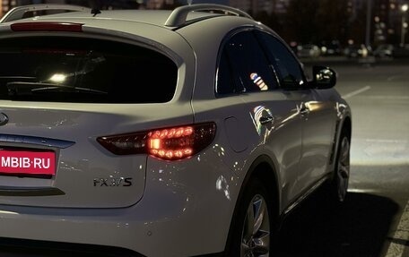 Infiniti FX II, 2012 год, 2 569 000 рублей, 12 фотография