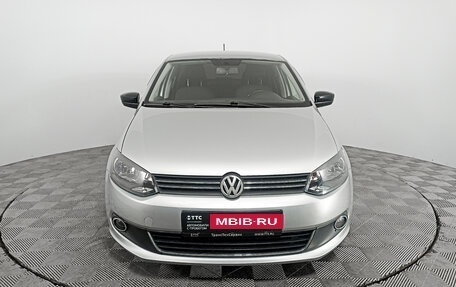 Volkswagen Polo VI (EU Market), 2013 год, 715 000 рублей, 2 фотография