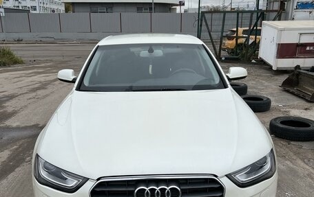 Audi A4, 2012 год, 1 300 000 рублей, 1 фотография