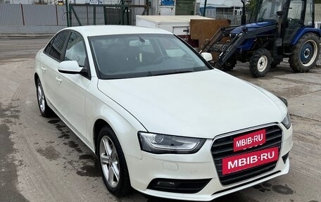 Audi A4, 2012 год, 1 300 000 рублей, 2 фотография