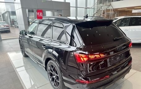 Audi Q7, 2024 год, 18 490 000 рублей, 2 фотография