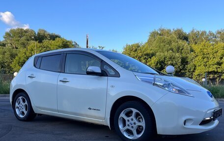 Nissan Leaf I, 2011 год, 1 270 000 рублей, 4 фотография