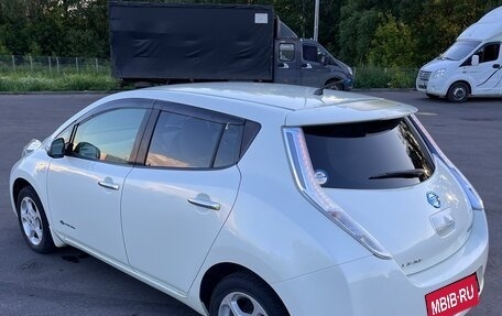 Nissan Leaf I, 2011 год, 1 270 000 рублей, 8 фотография