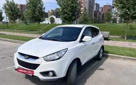 Hyundai ix35 I рестайлинг, 2013 год, 1 400 000 рублей, 2 фотография