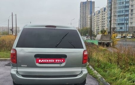 Chrysler Voyager IV, 2003 год, 280 000 рублей, 3 фотография