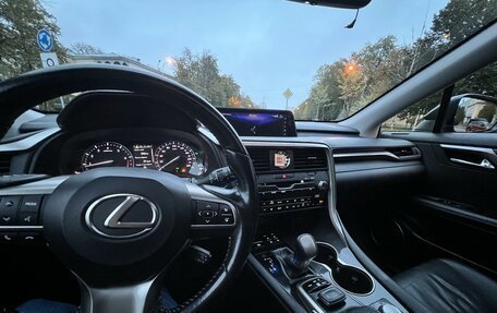 Lexus RX IV рестайлинг, 2016 год, 3 900 000 рублей, 12 фотография