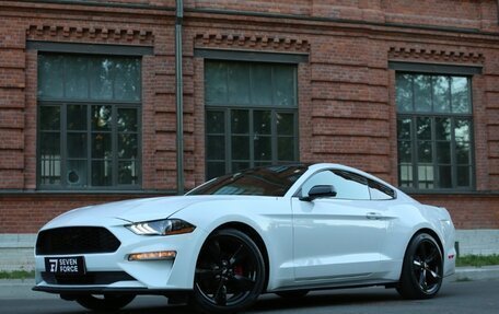 Ford Mustang VI рестайлинг, 2022 год, 3 800 000 рублей, 2 фотография