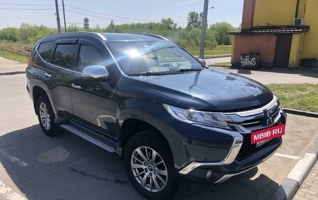 Mitsubishi Pajero Sport III рестайлинг, 2018 год, 2 750 000 рублей, 3 фотография