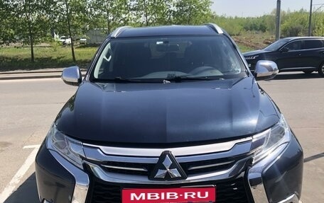 Mitsubishi Pajero Sport III рестайлинг, 2018 год, 2 750 000 рублей, 2 фотография