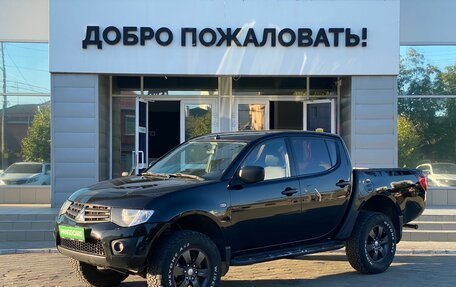 Mitsubishi L200 IV рестайлинг, 2013 год, 1 388 000 рублей, 3 фотография