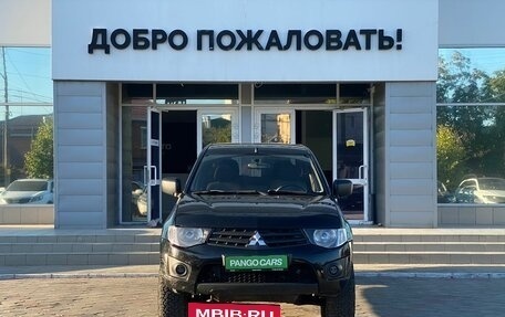 Mitsubishi L200 IV рестайлинг, 2013 год, 1 388 000 рублей, 2 фотография