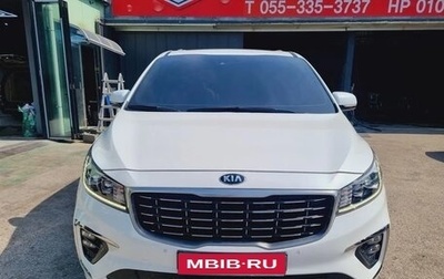 KIA Carnival III, 2019 год, 2 600 000 рублей, 1 фотография