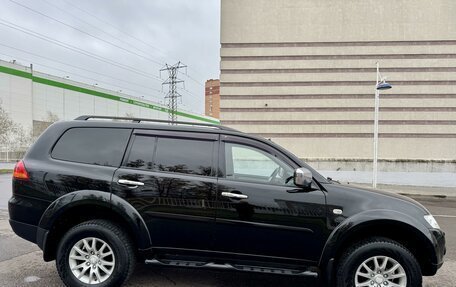 Mitsubishi Pajero Sport II рестайлинг, 2011 год, 1 850 000 рублей, 4 фотография