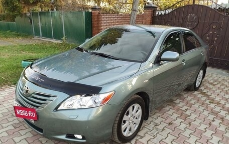 Toyota Camry, 2008 год, 1 090 000 рублей, 2 фотография