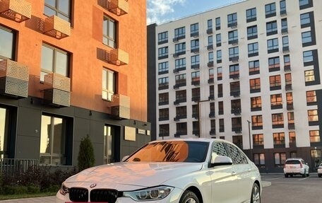 BMW 3 серия, 2013 год, 2 090 000 рублей, 2 фотография