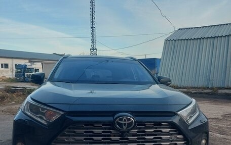 Toyota RAV4, 2022 год, 4 800 000 рублей, 3 фотография