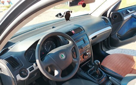 Skoda Octavia, 2008 год, 570 000 рублей, 2 фотография