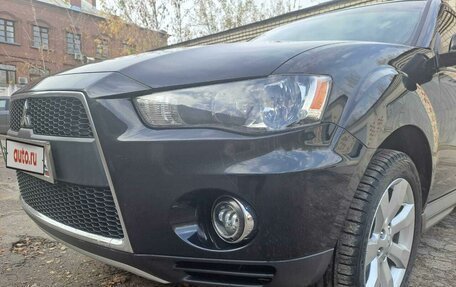 Mitsubishi Outlander III рестайлинг 3, 2010 год, 1 200 000 рублей, 16 фотография