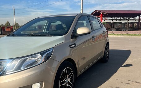 KIA Rio III рестайлинг, 2014 год, 590 000 рублей, 2 фотография