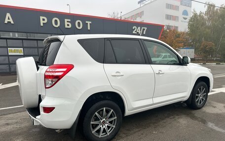 Toyota RAV4, 2011 год, 1 555 000 рублей, 10 фотография