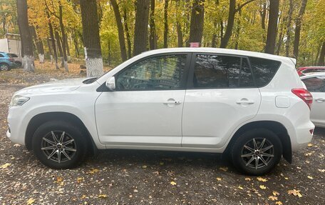 Toyota RAV4, 2011 год, 1 555 000 рублей, 11 фотография