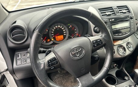 Toyota RAV4, 2011 год, 1 555 000 рублей, 17 фотография