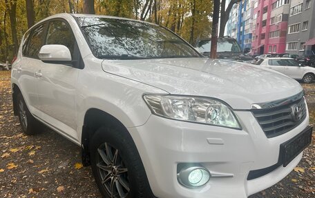 Toyota RAV4, 2011 год, 1 555 000 рублей, 18 фотография