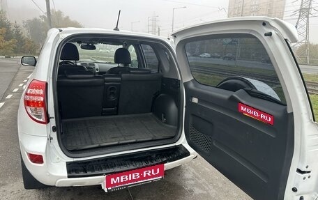 Toyota RAV4, 2011 год, 1 555 000 рублей, 24 фотография