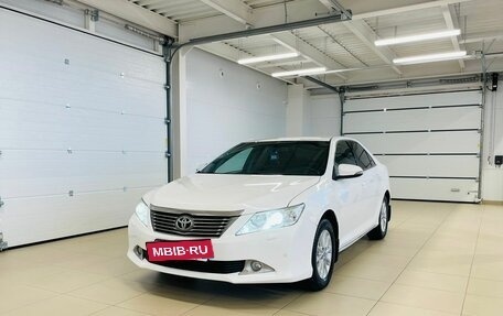 Toyota Camry, 2012 год, 2 149 000 рублей, 2 фотография