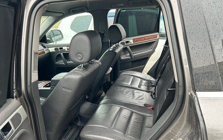 Volkswagen Touareg III, 2007 год, 1 350 000 рублей, 21 фотография