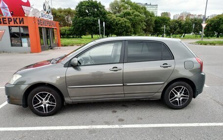 Toyota Corolla, 2005 год, 595 000 рублей, 2 фотография