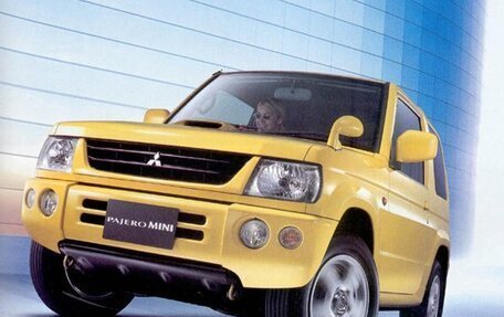 Mitsubishi Pajero Mini II, 2000 год, 490 000 рублей, 1 фотография