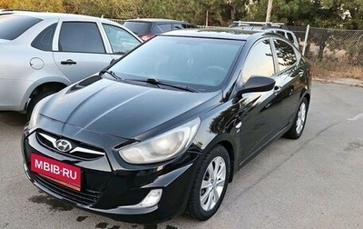 Hyundai Solaris II рестайлинг, 2012 год, 830 000 рублей, 1 фотография