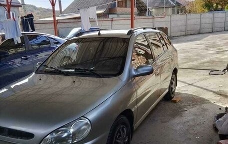 KIA Rio II, 2001 год, 370 000 рублей, 7 фотография