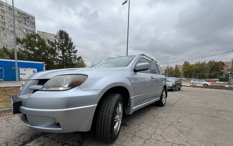 Mitsubishi Outlander III рестайлинг 3, 2003 год, 1 000 000 рублей, 2 фотография