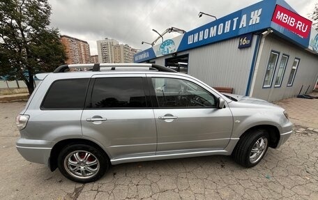 Mitsubishi Outlander III рестайлинг 3, 2003 год, 1 000 000 рублей, 5 фотография