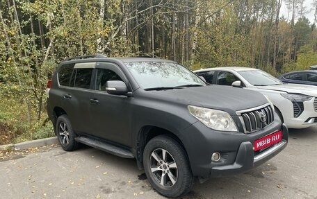 Toyota Land Cruiser Prado 150 рестайлинг 2, 2010 год, 2 520 000 рублей, 3 фотография