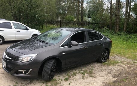 Opel Astra J, 2012 год, 870 000 рублей, 18 фотография