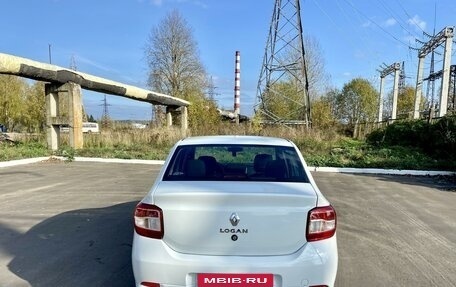 Renault Logan II, 2019 год, 800 000 рублей, 5 фотография