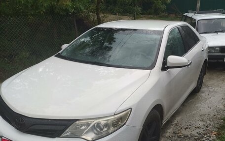 Toyota Camry, 2013 год, 1 463 000 рублей, 2 фотография