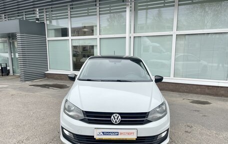 Volkswagen Polo VI (EU Market), 2016 год, 1 295 000 рублей, 2 фотография