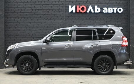 Toyota Land Cruiser Prado 150 рестайлинг 2, 2015 год, 3 865 000 рублей, 8 фотография