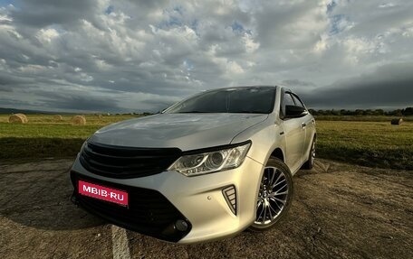 Toyota Camry, 2015 год, 1 760 000 рублей, 1 фотография